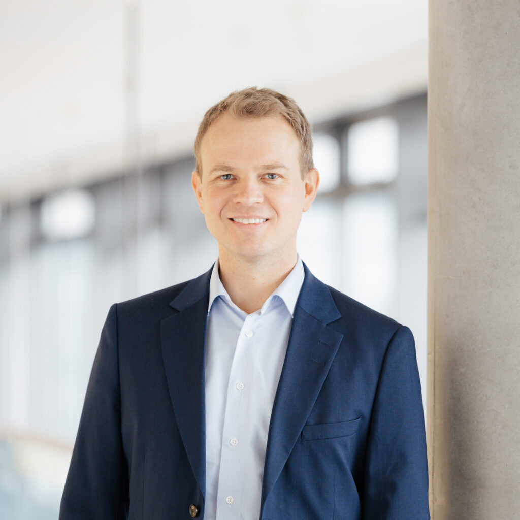 Dr. Christoph Küffner