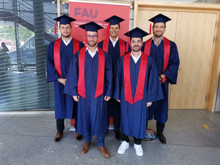 Herzlichen Glückwunsch an unsere Doktoranden!